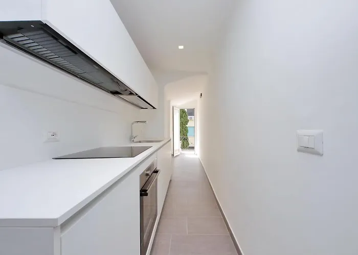 Guest house Youroom Monteverde - 4*